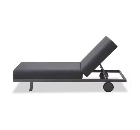 Lounge Chair with Wheels